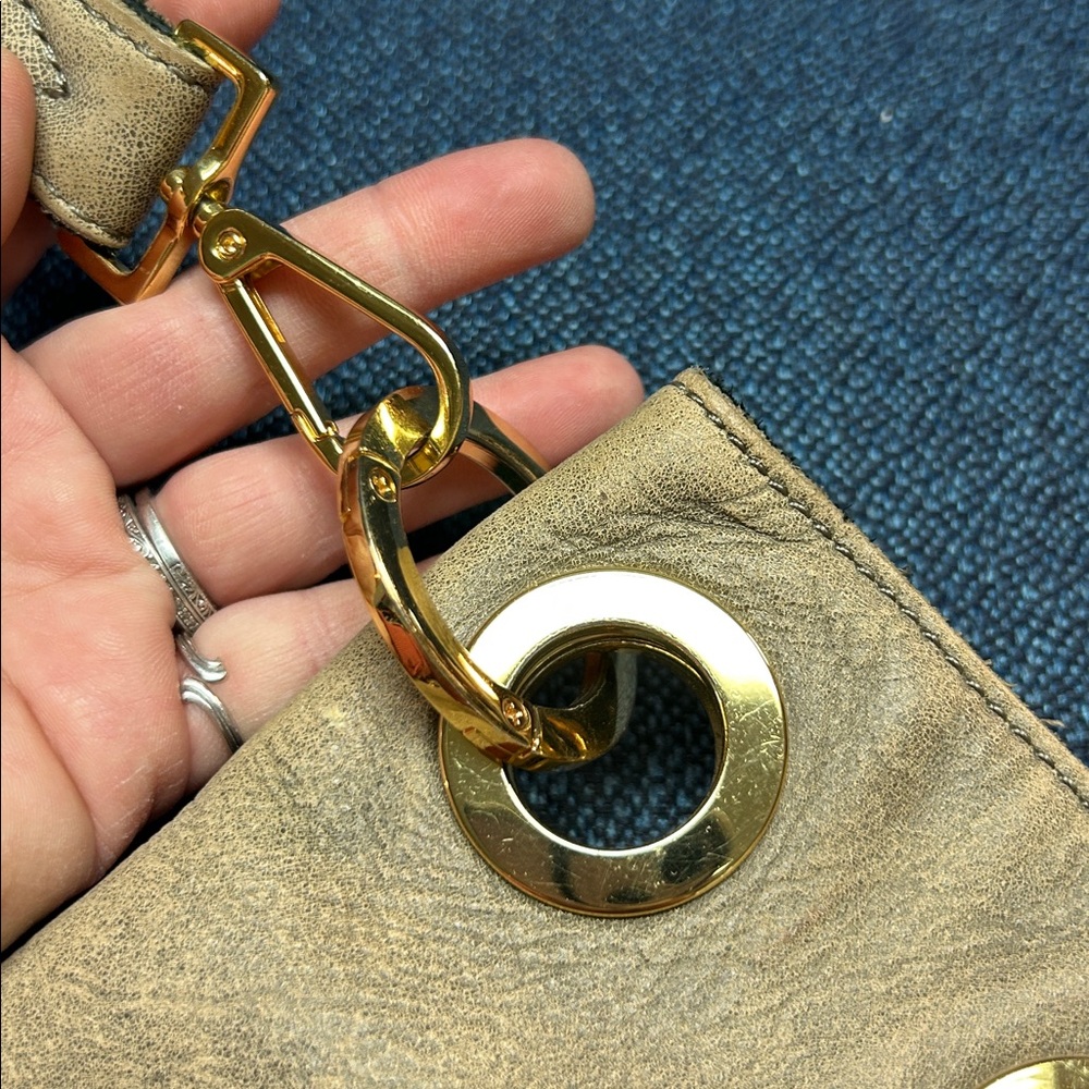 2942 Hammitt Crossbody Purse Shoulder Bag Leather  Gold Hardware - Picture 5 of 15